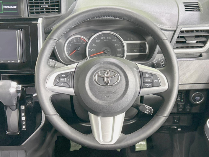 2019 Toyota Roomy DBA-M900A (UW-69f021a4bc72c)[27]