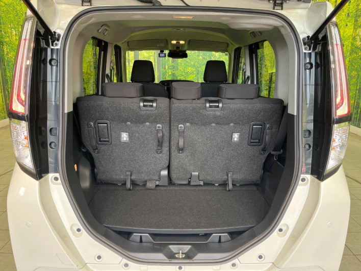 2020 Toyota Roomy 5BA-M900A (UW-69f021a57acf9)[17]