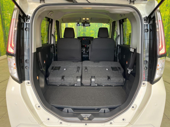 2020 Toyota Roomy 5BA-M900A (UW-69f021a57acf9)[18]