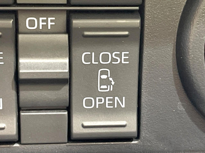 2021 Toyota Roomy 5BA-M900A (UW-69f021a6e28ea)[28]