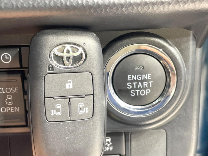 2021 Toyota Roomy 5BA-M900A (UW-69f021a6e28ea)[9]