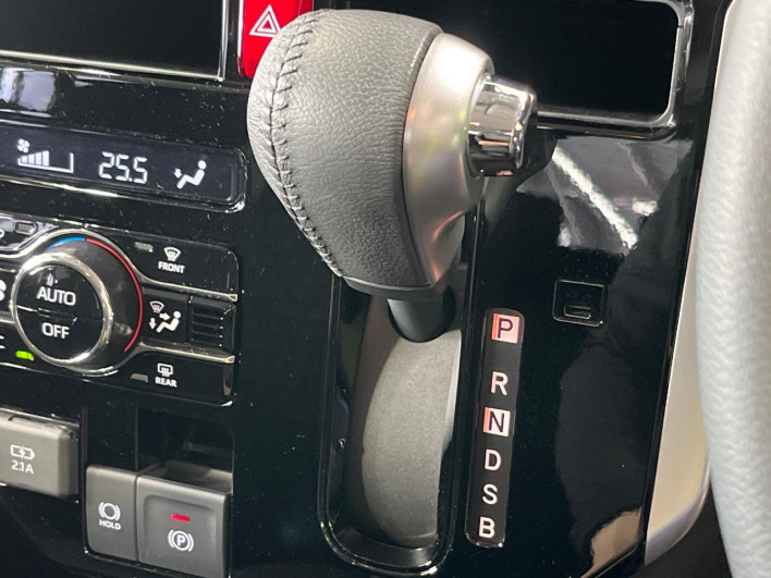 2023 Toyota Roomy 5BA-M900A (UW-69f021a8d8f3c)[29]