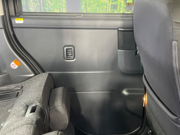 2023 Toyota Roomy 5BA-M900A (UW-69f021a8d8f3c)[13]