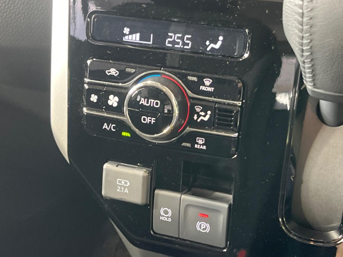 2023 Toyota Roomy 5BA-M900A (UW-69f021a8d8f3c)[28]