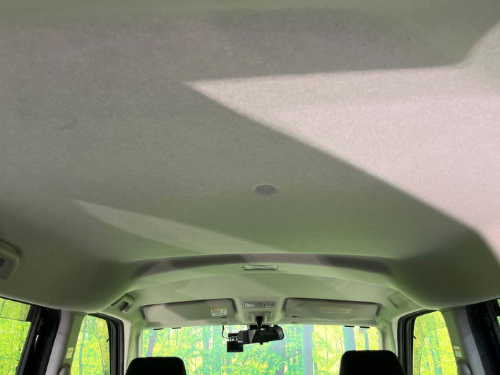 2018 Toyota Roomy DBA-M910A (UW-69f021a947318)[21]