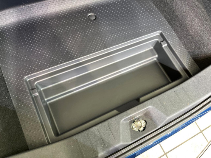 2018 Toyota Roomy DBA-M910A (UW-69f021a947318)[22]