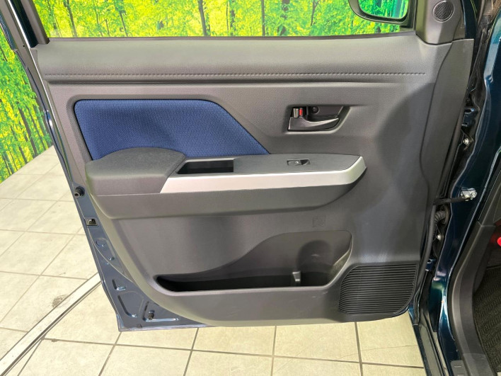 2018 Toyota Roomy DBA-M910A (UW-69f021a947318)[28]