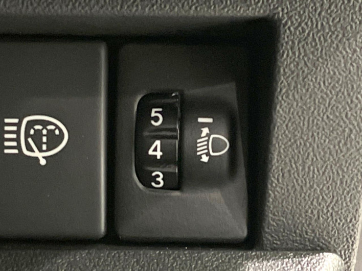 2026 Suzuki Jimny Nomad 3BA-JC74W (UW-69f021ae85326)[13]