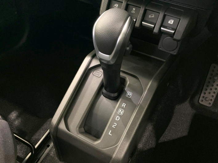 2026 Suzuki Jimny Nomad 3BA-JC74W (UW-69f021ae85326)[22]