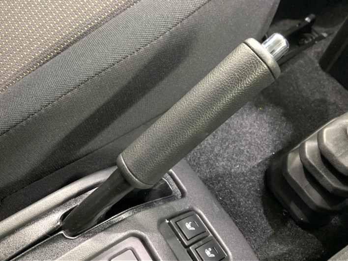 2026 Suzuki Jimny Nomad 3BA-JC74W (UW-69f021ae85326)[24]