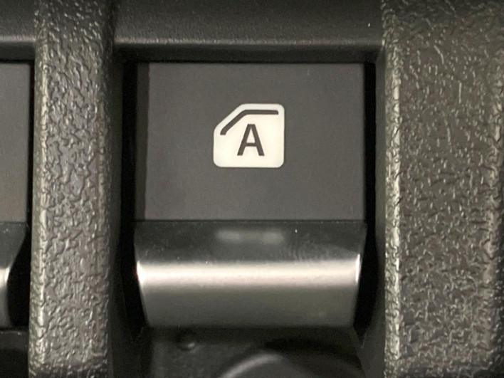 2026 Suzuki Jimny Nomad 3BA-JC74W (UW-69f021ae85326)[26]