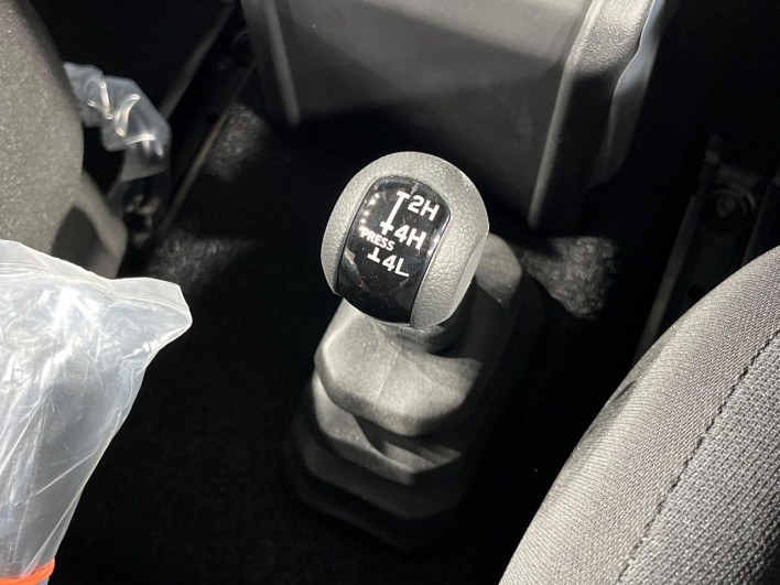 2026 Suzuki Jimny Nomad 3BA-JC74W (UW-69f021af672b0)[15]