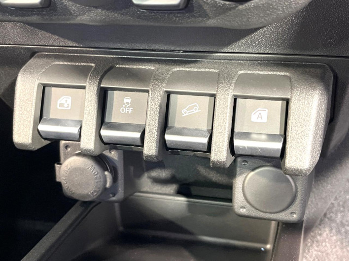 2026 Suzuki Jimny Nomad 3BA-JC74W (UW-69f021b088359)[26]