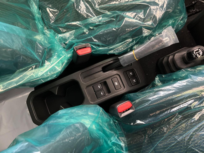 2026 Suzuki Jimny Nomad 3BA-JC74W (UW-69f021b129ec0)[14]