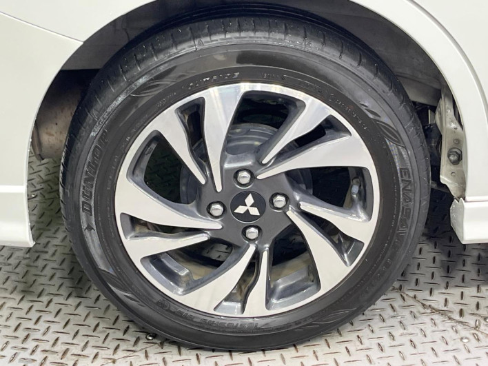 2024 Mitsubishi Delica D:2 5AA-MB37S (UW-69f021b2d985d)[18]