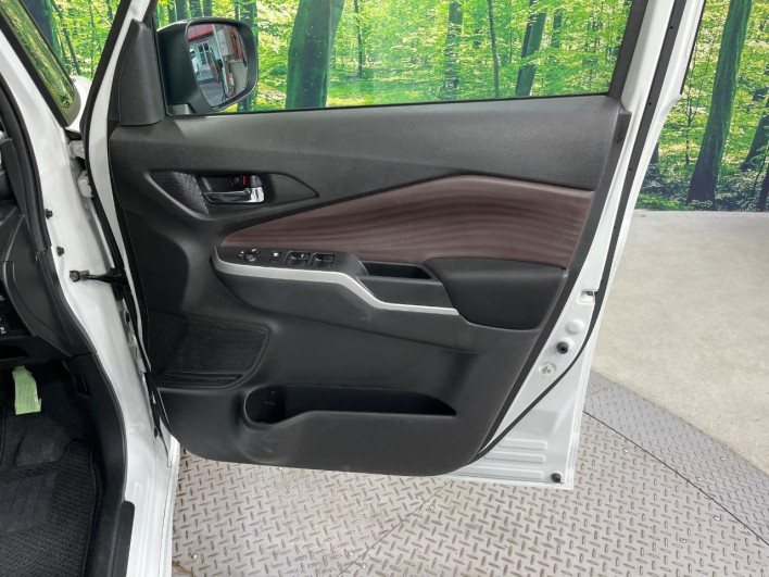 2024 Mitsubishi Delica D:2 5AA-MB37S (UW-69f021b2d985d)[28]