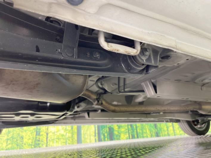 2014 Suzuki Spacia Custom DBA-MK32S (UW-69f021bbc8957)[24]