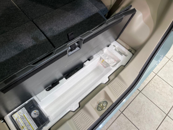 2023 Suzuki Spacia 5AA-MK53S (UW-69f021c276e0e)[23]