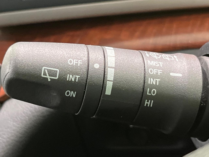 2006 Nissan Elgrand CBA-MNE51 (UW-69f021c886327)[19]