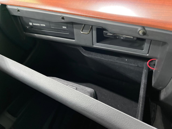 2006 Nissan Elgrand CBA-MNE51 (UW-69f021c886327)[13]