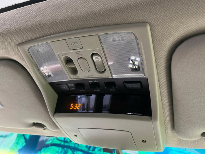 2006 Nissan Elgrand CBA-MNE51 (UW-69f021c886327)[17]