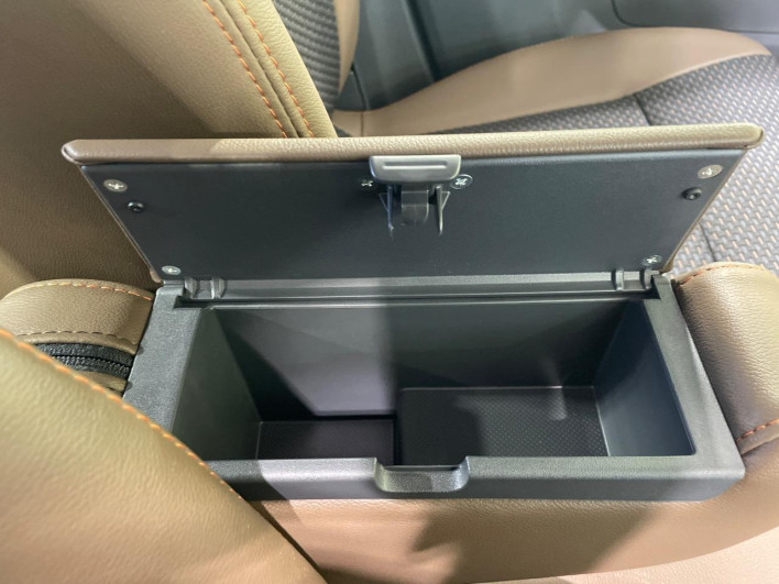 2019 Suzuki Hustler DAA-MR41S (UW-69f021cad044d)[26]