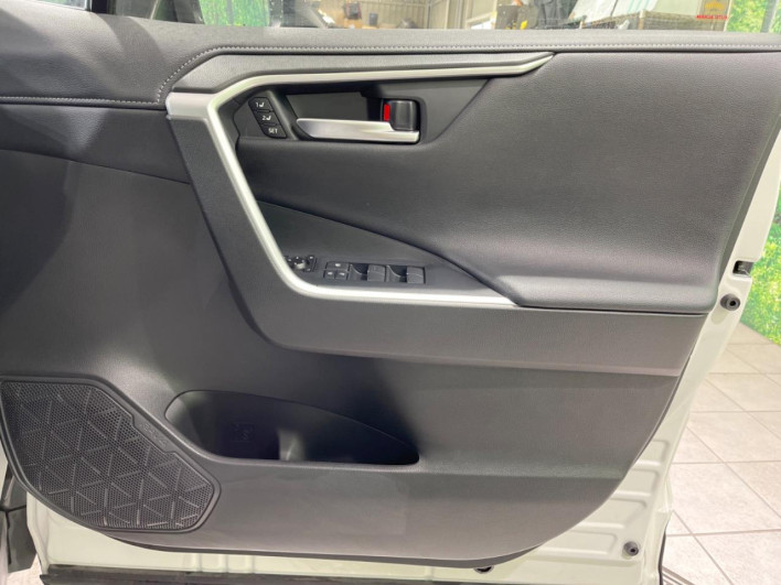 2020 Toyota RAV4 6BA-MXAA54 (UW-69f021d664401)[16]