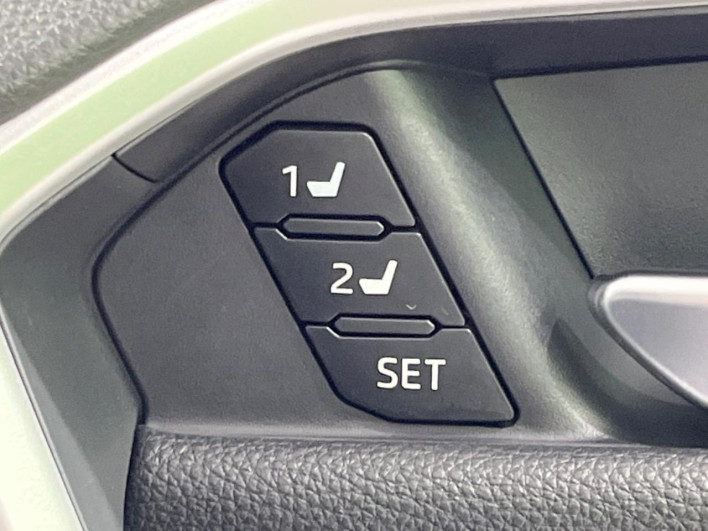 2020 Toyota RAV4 6BA-MXAA54 (UW-69f021d664401)[17]