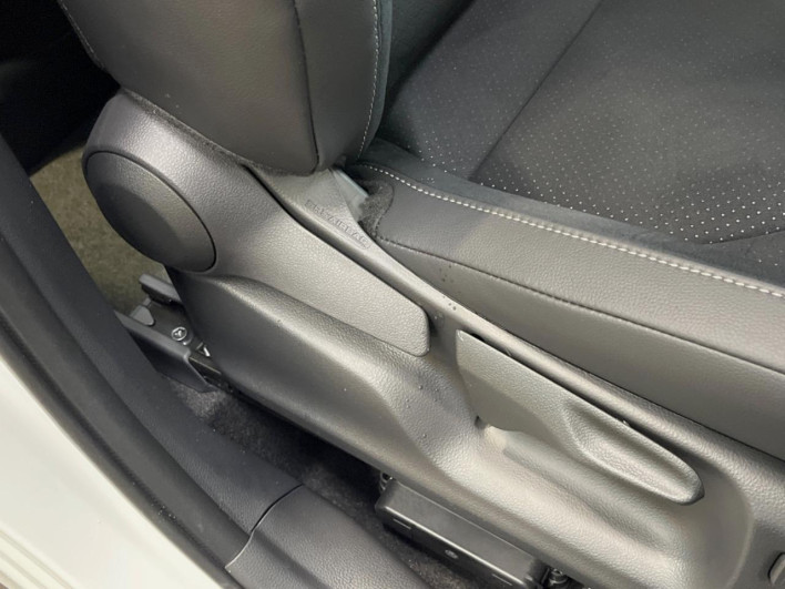 2026 Toyota Corolla Cross 6AA-MXGH15 (UW-69f021d88be77)[20]