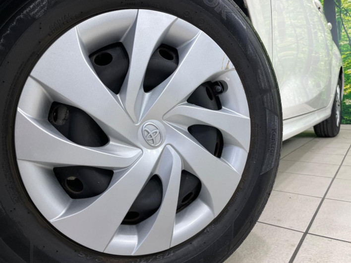 2021 Toyota Yaris 5BA-MXPA10 (UW-69f021d997560)[5]