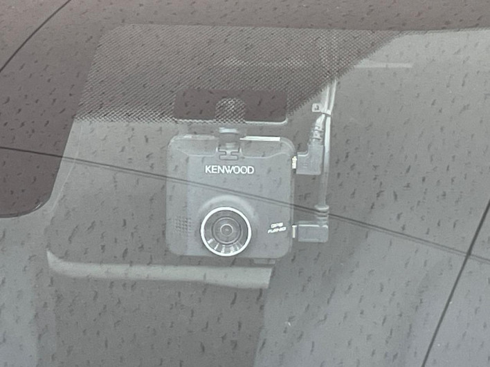 2021 Toyota Yaris 5BA-MXPA10 (UW-69f021d997560)[12]