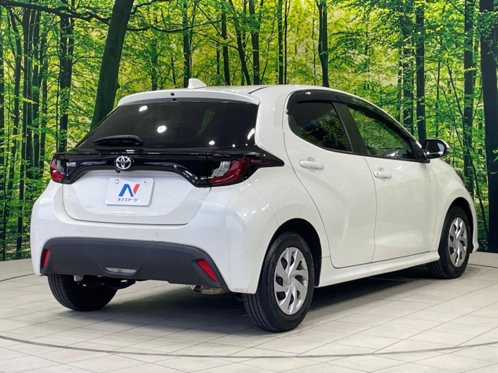 2021 Toyota Yaris 5BA-MXPA10 (UW-69f021d997560)[18]