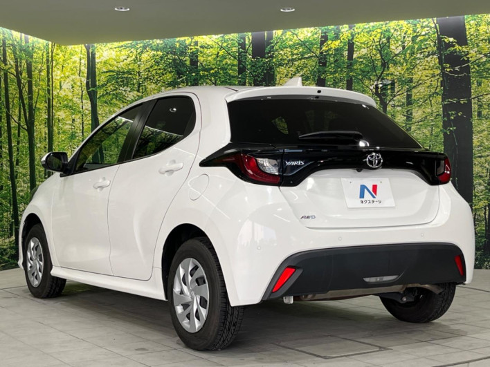 2022 Toyota Yaris 5BA-MXPA15 (UW-69f021d9a46a8)[15]