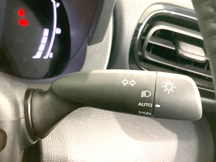 2025 Toyota Yaris Cross 5BA-MXPB10 (UW-69f021da45610)[24]