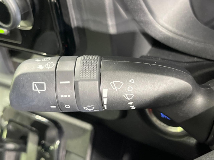 2023 Toyota Sienta 5BA-MXPC10G (UW-69f021da706de)[23]