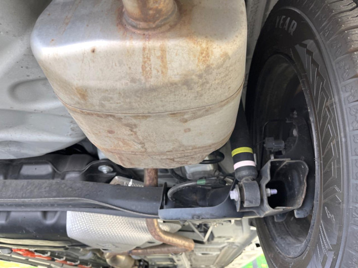 2023 Toyota Yaris 6AA-MXPH10 (UW-69f021db8b0e5)[12]