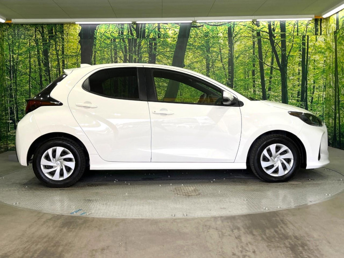 2023 Toyota Yaris 6AA-MXPH10 (UW-69f021dbc5a7e)[9]