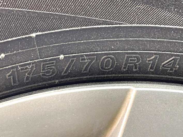 2023 Toyota Yaris 6AA-MXPH10 (UW-69f021dbc5a7e)[20]