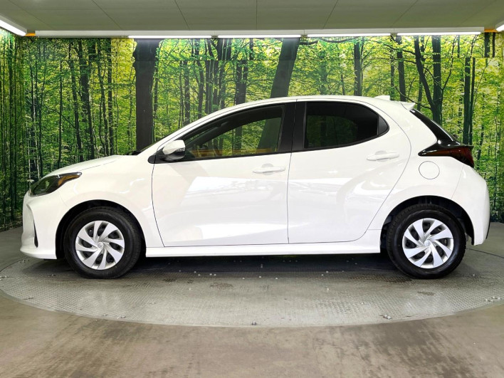2023 Toyota Yaris 6AA-MXPH10 (UW-69f021dbc5a7e)[13]