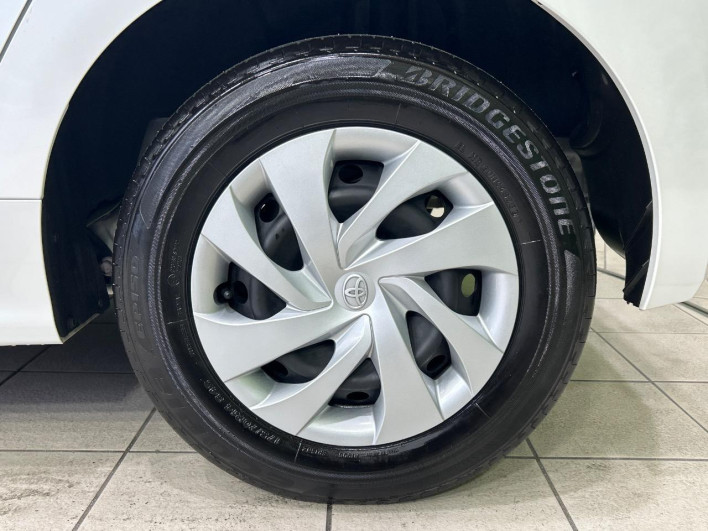 2023 Toyota Yaris 6AA-MXPH10 (UW-69f021dc76818)[9]