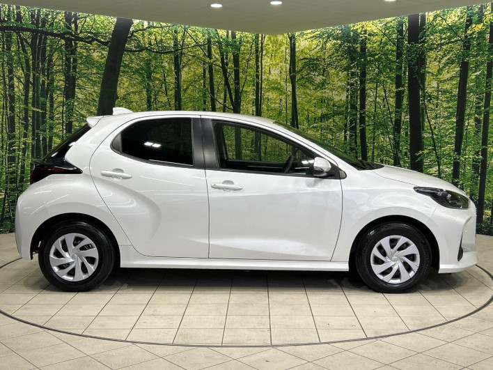 2023 Toyota Yaris 6AA-MXPH10 (UW-69f021dc76818)[18]