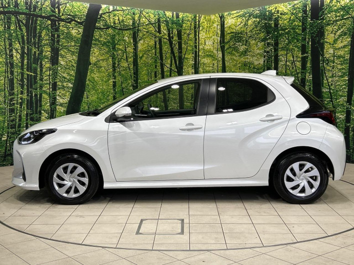 2023 Toyota Yaris 6AA-MXPH10 (UW-69f021dc76818)[22]
