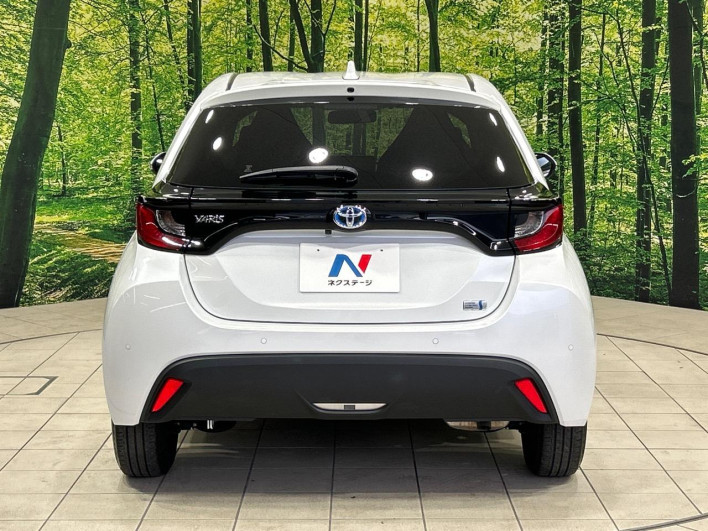 2023 Toyota Yaris 6AA-MXPH10 (UW-69f021dc76818)[20]