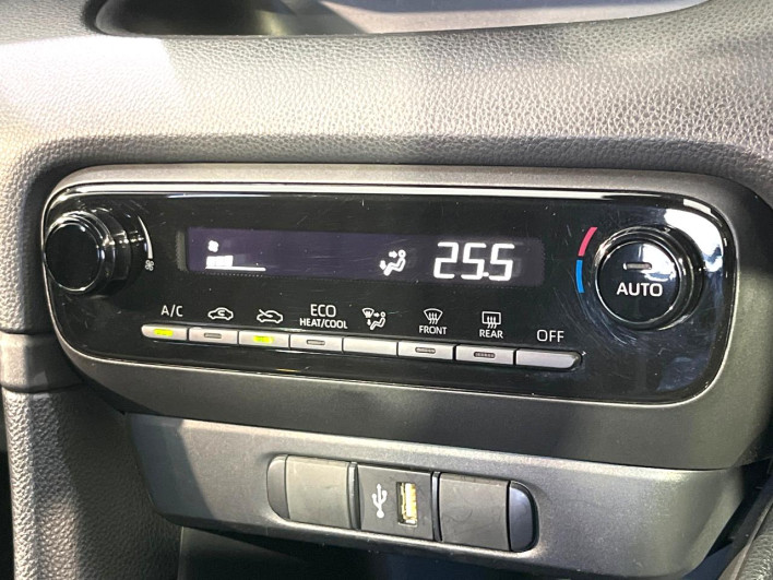 2023 Toyota Yaris 6AA-MXPH10 (UW-69f021dc8bfbe)[29]