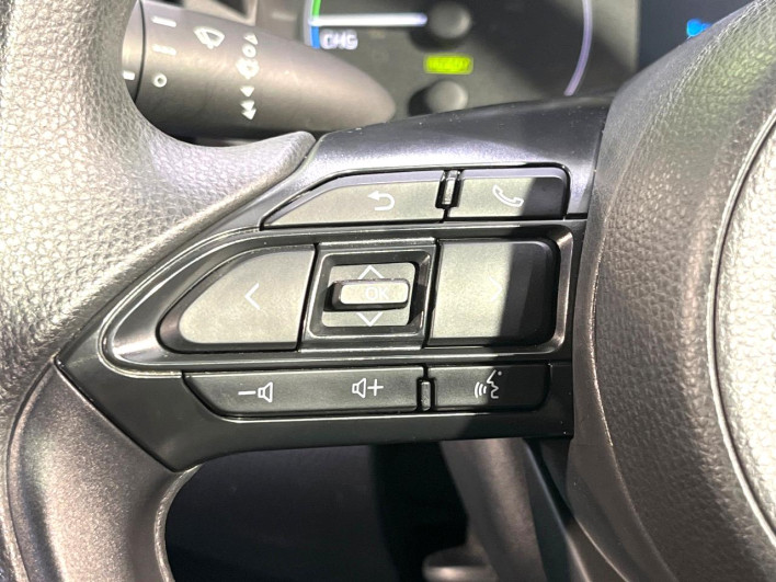 2023 Toyota Yaris 6AA-MXPH10 (UW-69f021dc8bfbe)[27]