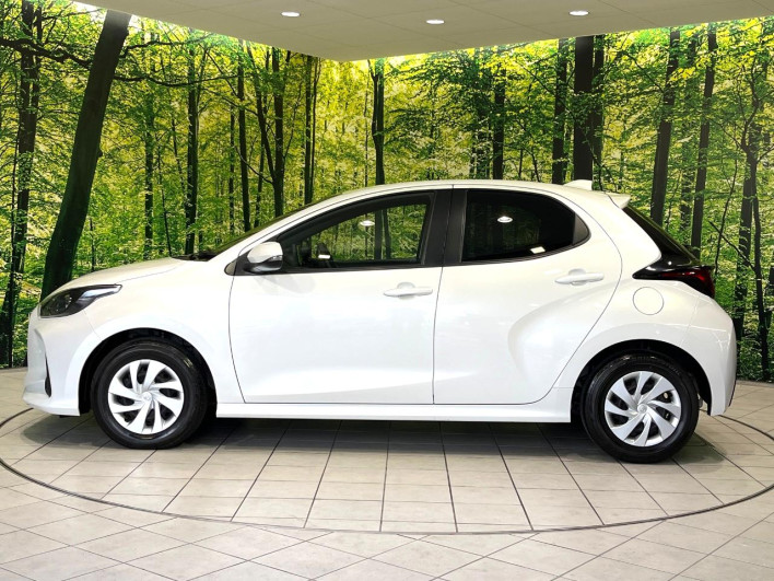 2023 Toyota Yaris 6AA-MXPH10 (UW-69f021dc8bfbe)[6]