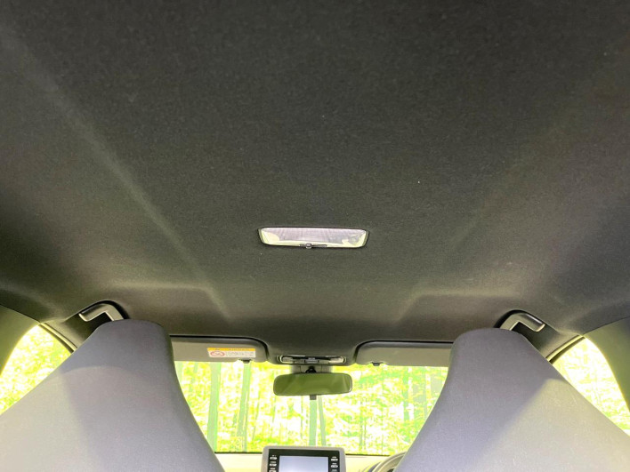 2023 Toyota Yaris 6AA-MXPH10 (UW-69f021dc8bfbe)[10]