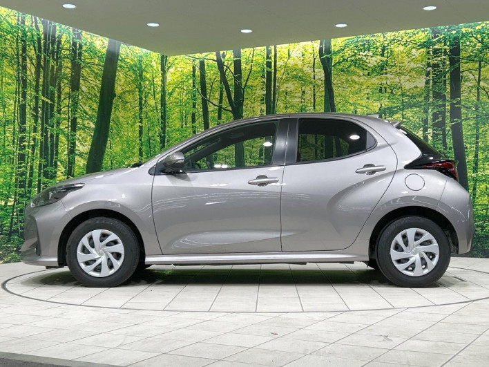 2024 Toyota Yaris 6AA-MXPH10 (UW-69f021dd8f39b)[13]