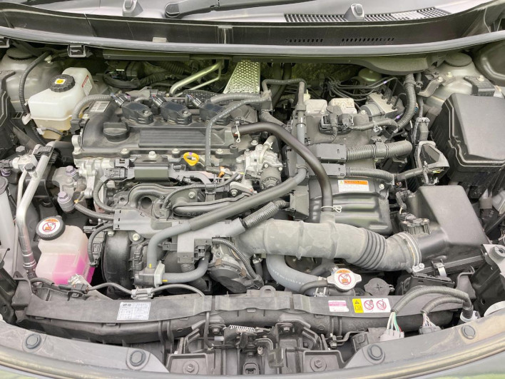 2020 Toyota Yaris Cross 6AA-MXPJ10 (UW-69f021dde7c61)[4]