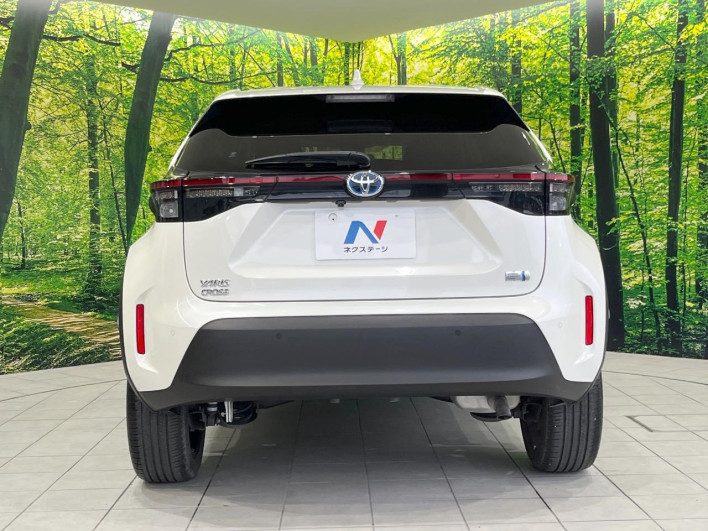 2021 Toyota Yaris Cross 6AA-MXPJ10 (UW-69f021deb7f79)[12]